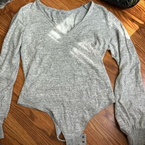 Abercrombie & Fitch large gray long sleeve bodysuit